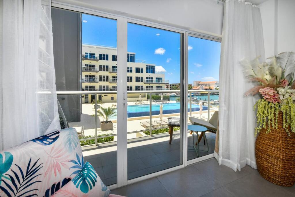 Luxurious Ocean Front Condo With Sunset Views 2 Bed-2 Bath Ораньєстад Екстер'єр фото